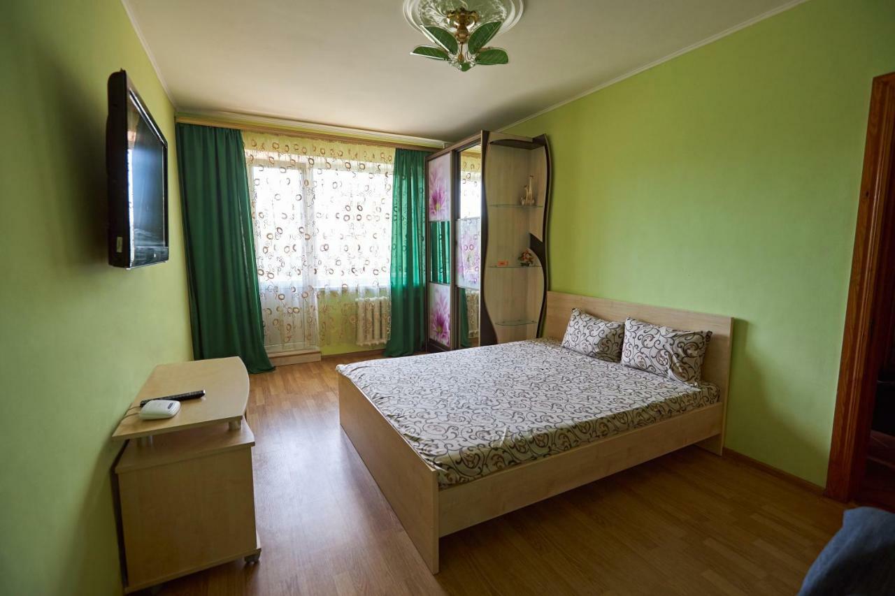 Babylon Apartments On Kievskaya Street Ρίβνε Εξωτερικό φωτογραφία