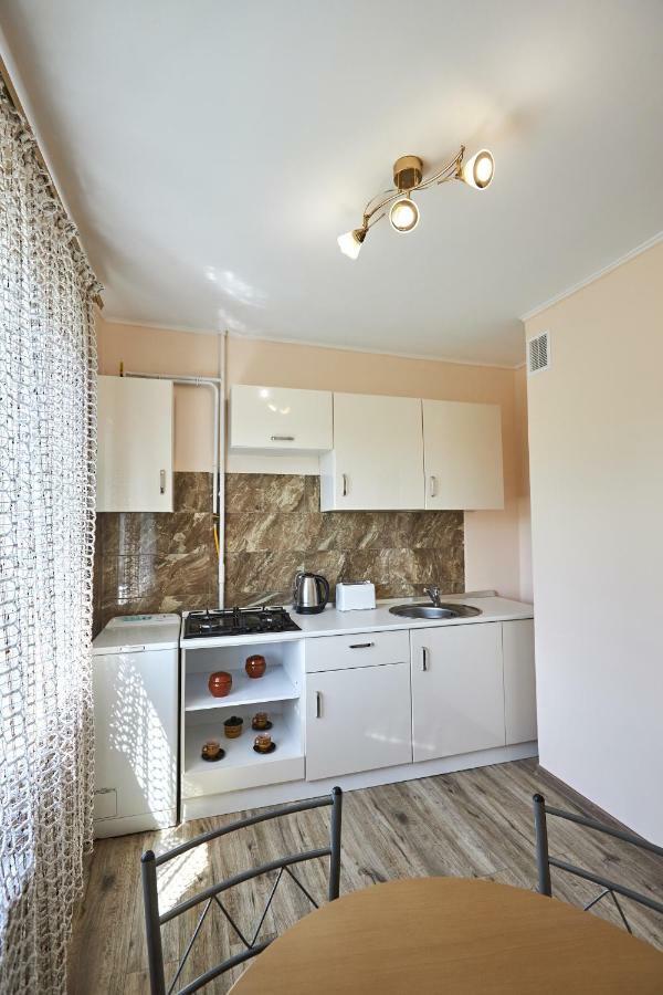 Babylon Apartments On Kievskaya Street Ρίβνε Εξωτερικό φωτογραφία
